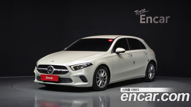 Mercedes-Benz A-Class A220 Hatchback