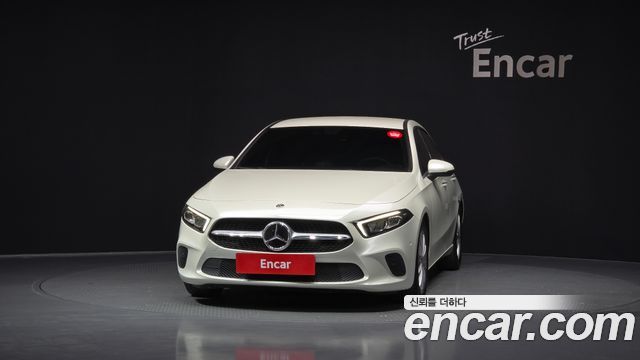 Mercedes-Benz A-Class A220 Hatchback