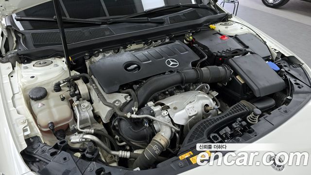 Mercedes-Benz A-Class A220 Hatchback