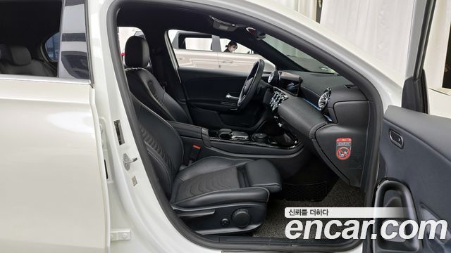 Mercedes-Benz A-Class A220 Hatchback