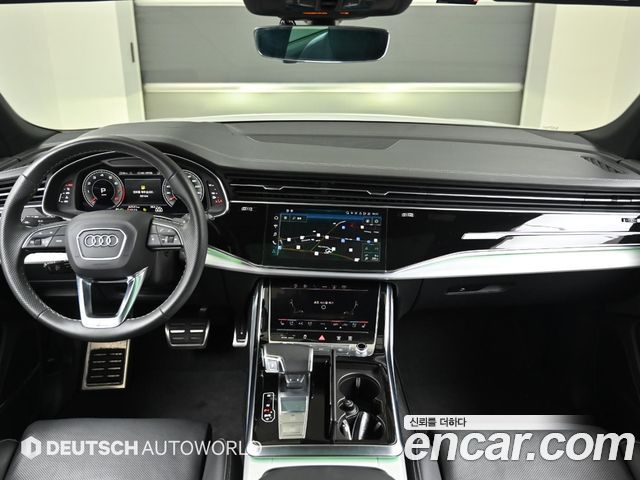Audi Q8 55 TFSI Quattro Premium