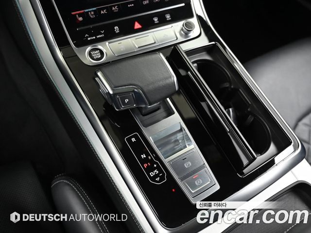 Audi Q8 55 TFSI Quattro Premium