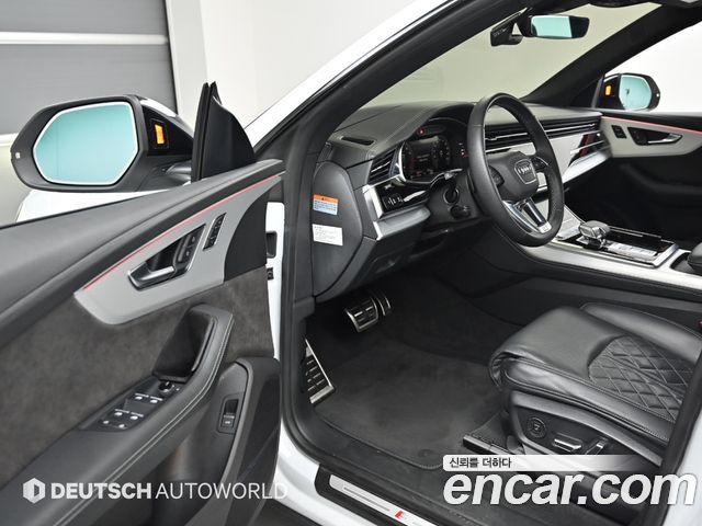 Audi Q8 55 TFSI Quattro Premium