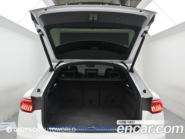 Audi Q8 55 TFSI Quattro Premium