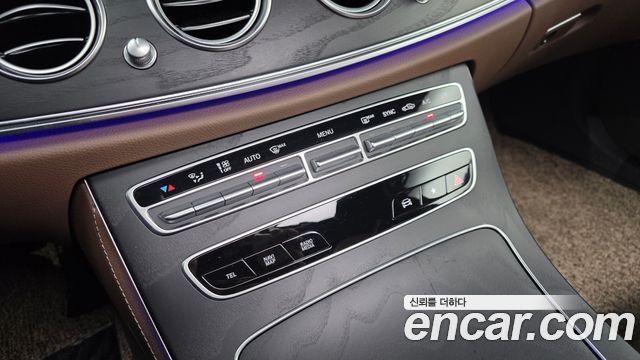 Mercedes-Benz E-Class E250 AMG Line