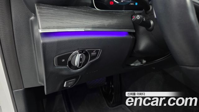 Mercedes-Benz E-Class E250 Avantgarde
