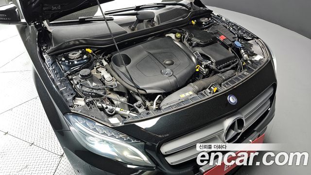 Mercedes-Benz GLA-Class GLA200 d