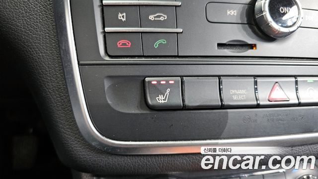 Mercedes-Benz GLA-Class GLA200 d