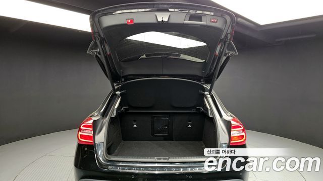 Mercedes-Benz GLA-Class GLA200 d