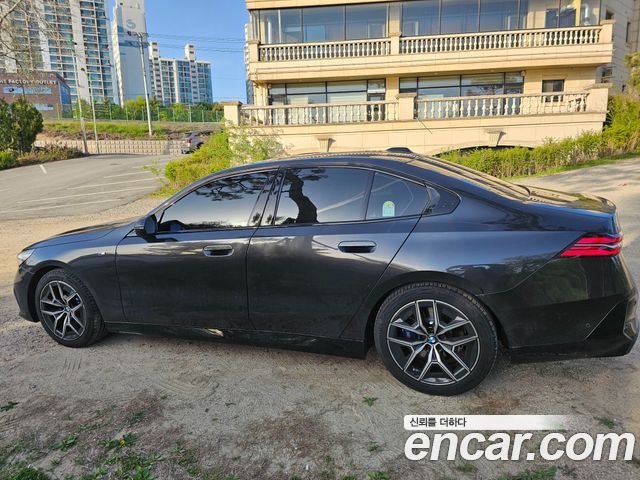BMW 5-Series 523d M Sport