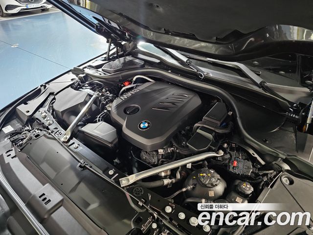 BMW 5-Series 523d M Sport