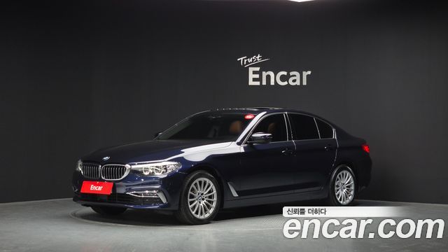 BMW 5-Series 520i Luxury