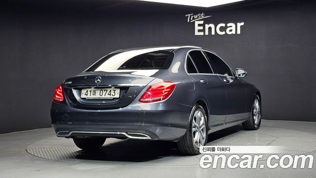 Mercedes-Benz C-Class C200 Avantgarde