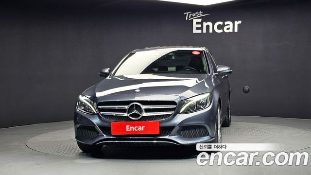 Mercedes-Benz C-Class C200 Avantgarde
