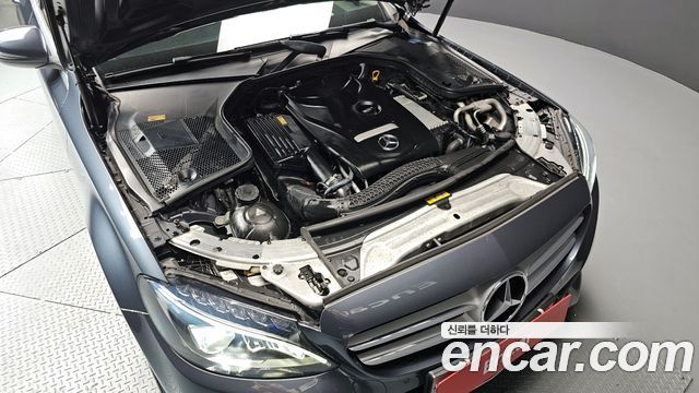 Mercedes-Benz C-Class C200 Avantgarde