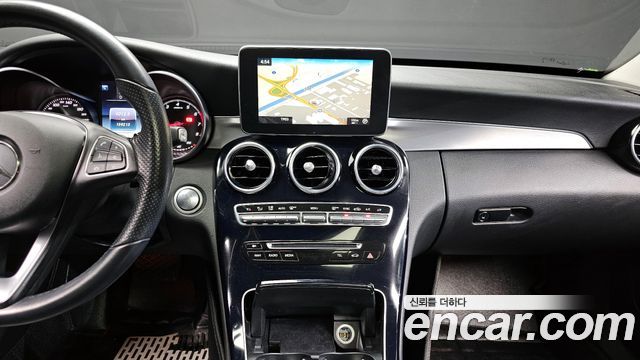Mercedes-Benz C-Class C200 Avantgarde