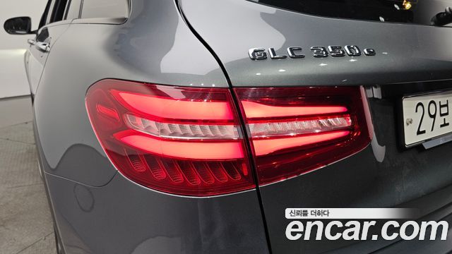 Mercedes-Benz GLC-Class GLC350e 4MATIC Premium