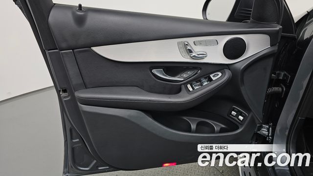 Mercedes-Benz GLC-Class GLC350e 4MATIC Premium