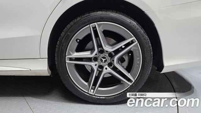 Mercedes-Benz C-Class C200 AMG Line