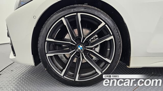 BMW 4-Series 420i M Sport Convertible