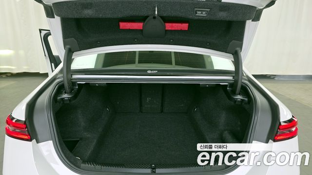 BMW 5-Series 520i Special Edition