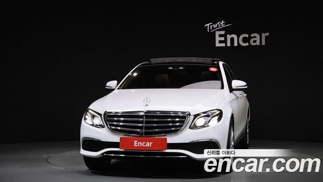 Mercedes-Benz E-Class E300 Exclusive