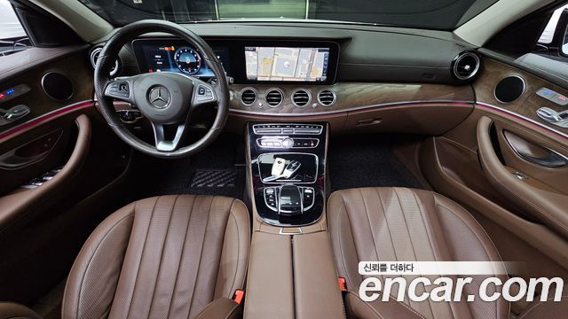 Mercedes-Benz E-Class E300 Exclusive