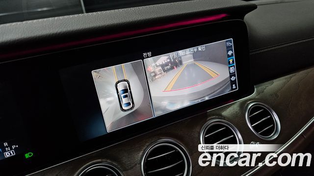Mercedes-Benz E-Class E300 Exclusive
