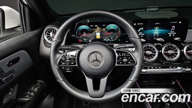 Mercedes-Benz GLB-Class GLB200 d