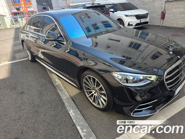 Mercedes-Benz S-Class S500 4MATIC