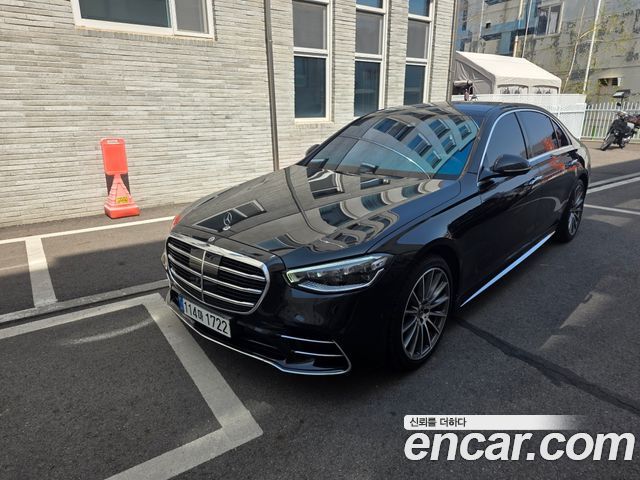 Mercedes-Benz S-Class S500 4MATIC