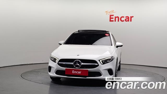 Mercedes-Benz A-Class A250 4MATIC Sedan