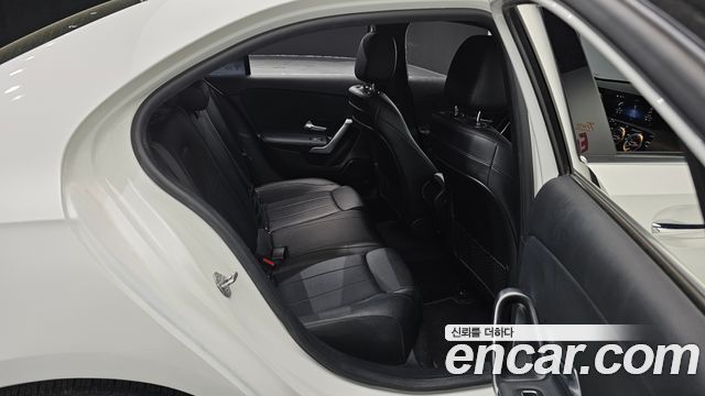 Mercedes-Benz A-Class A250 4MATIC Sedan