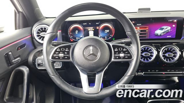 Mercedes-Benz A-Class A250 4MATIC Sedan