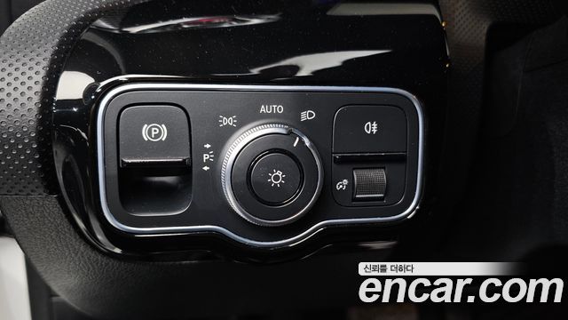 Mercedes-Benz A-Class A250 4MATIC Sedan