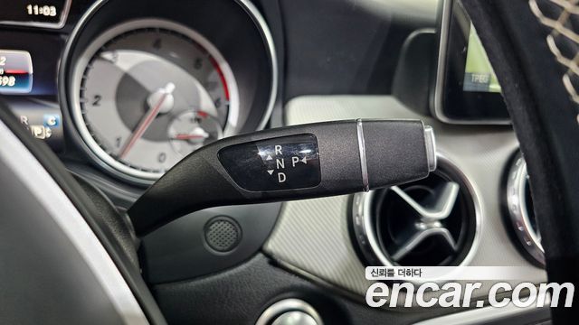 Mercedes-Benz GLA-Class GLA200 d 4MATIC