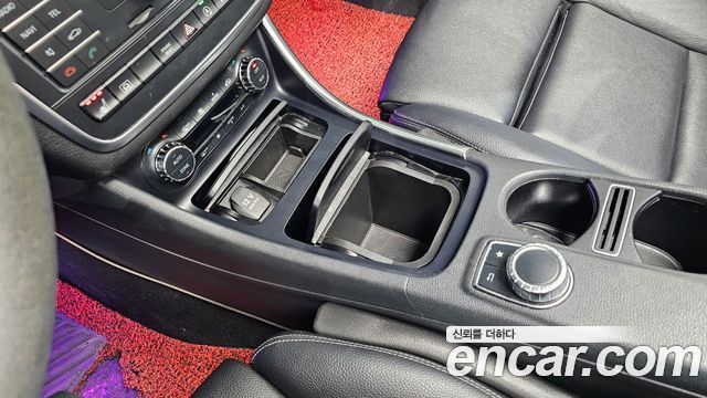 Mercedes-Benz GLA-Class GLA200 d 4MATIC