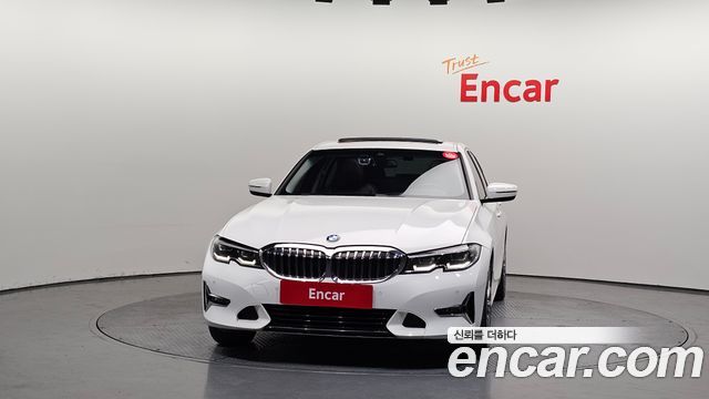 BMW 3-Series 320d Luxury