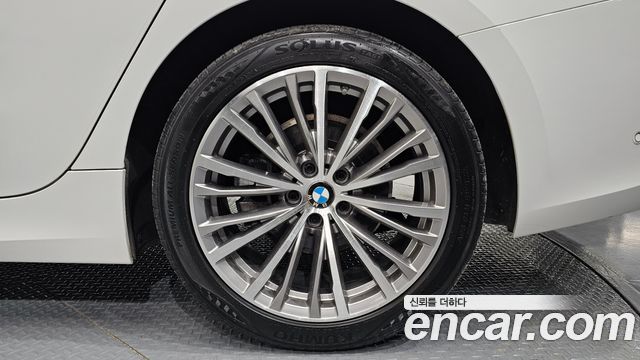 BMW 3-Series 320d Luxury