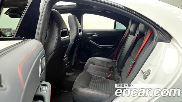Mercedes-Benz CLA-Class CLA45 AMG 4MATIC
