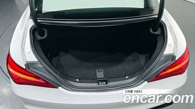 Mercedes-Benz CLA-Class CLA45 AMG 4MATIC