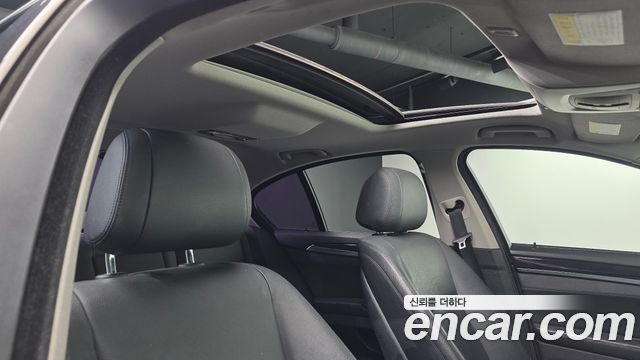 BMW 5-Series 520d M Aero Dynamic