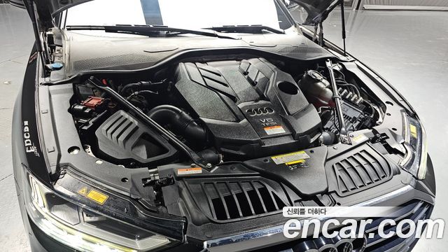 Audi A8 55 TFSI Quattro LWB