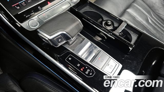 Audi A8 55 TFSI Quattro LWB