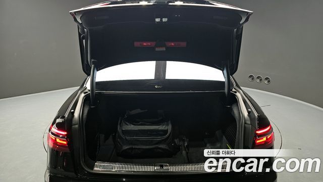 Audi A8 55 TFSI Quattro LWB