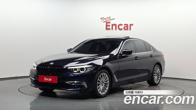 BMW 5-Series 520i Luxury
