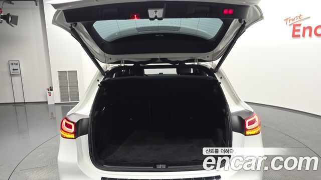 Mercedes-Benz EQA EQA250