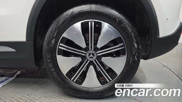 Mercedes-Benz EQA EQA250