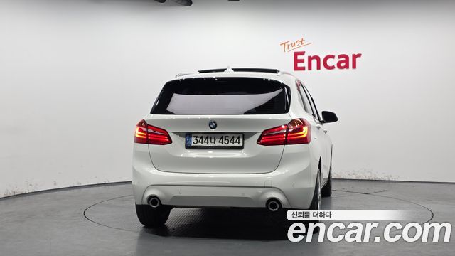 BMW 2-Series Joy