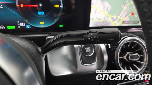 Mercedes-Benz EQB EQB300 4MATIC AMG Line